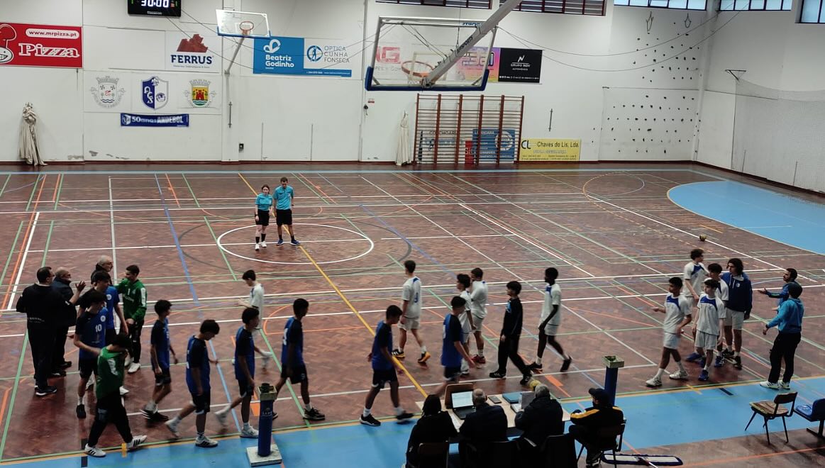 Sub 18 iniciam fase com vitória
